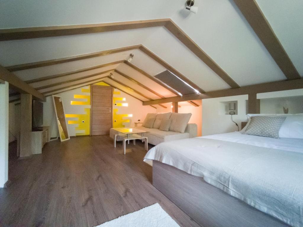 Holiday Home Tos Risika Exterior foto
